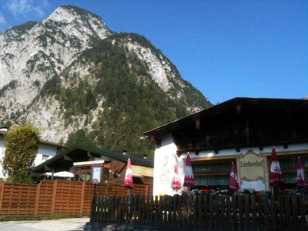 Pension Larchenhof Маурах Екстер'єр фото